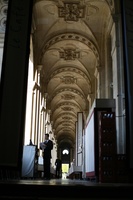 Photo Walk: Louvre Restaurant